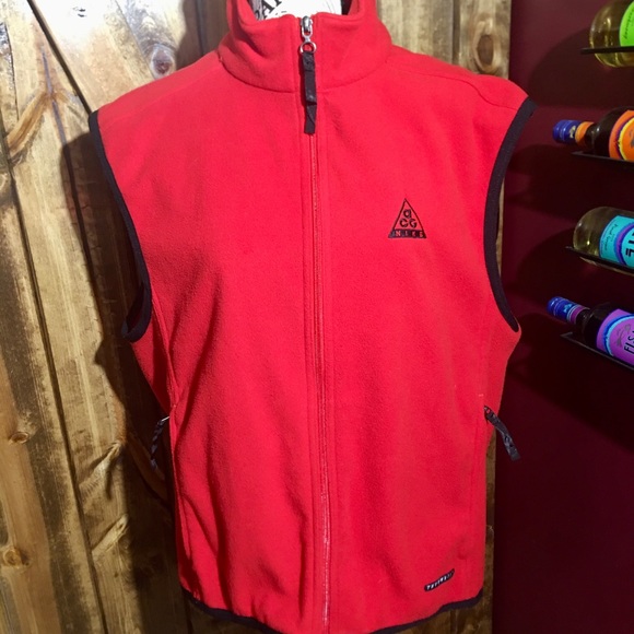 nike vest red